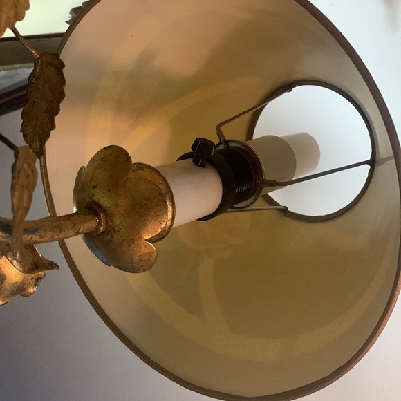 RARE Mackenzie Child’s medium sized floral lampshade EUC - Picture 8 of 10